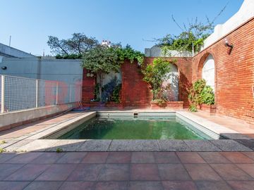 DPTO 3 AMBIENTES FLORESTA CON PILETA