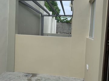 3 Bedrooms along highway near Sm Tanza
