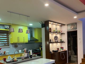 FOR SALE MODERN FULLY FURNISHED HOUSE AT LAGUNA BEL-AIR 3 STA ROSA
