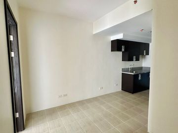 300k DP Lipat Agad Rush Sale 1 Bedroom Rent to Own Condo in Pasig near BGC NAIA