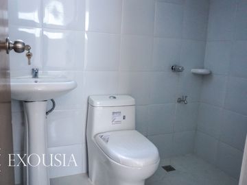 RFO Single Detached House and Lot For Sale in Hillsboro Tanauan Batangas