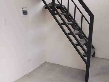 2 Bedroom townhouse No Equity ,No down payment,lipat bahay agad upon approval