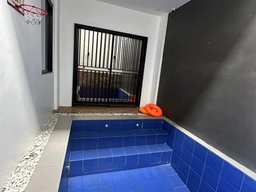 Modern 2-Storey Asian Industrial House for Sale Near Marquee Mall, Angeles City