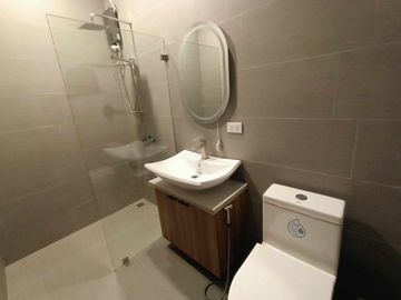 BRAND NEW TWO-STOREY HOUSE AND LOT FOR SALE IN BF RESORT VILLAGE LAS PIÑAS CITY