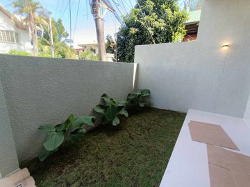 BRAND NEW TWO-STOREY HOUSE AND LOT FOR SALE IN BF RESORT VILLAGE LAS PIÑAS CITY