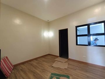 BRAND NEW TWO-STOREY HOUSE AND LOT FOR SALE IN BF RESORT VILLAGE LAS PIÑAS CITY