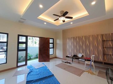 BRAND NEW TWO-STOREY HOUSE AND LOT FOR SALE IN BF RESORT VILLAGE LAS PIÑAS CITY