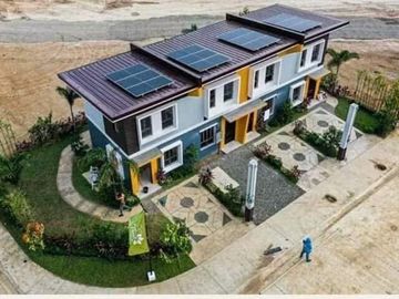 2 BEDROOMS TOWNHOUSE WITH SOLAR PANEL