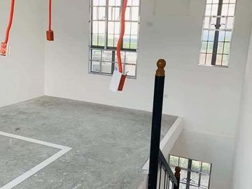 2 BEDROOMS TOWNHOUSE WITH SOLAR PANEL