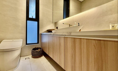 Modern Solar Powered Home In Loyola Grand Villas for Sale