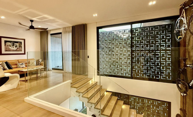 Modern Solar Powered Home In Loyola Grand Villas for Sale