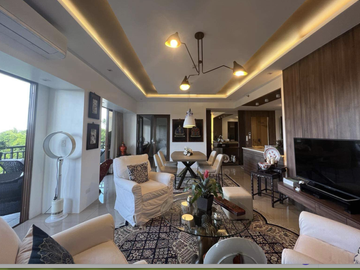 Rare find 3 Bedroom penthouse in Kasa Luntian Tagaytay City