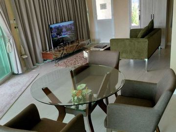 Finest Residential Service Property nestled in a tropical park with ocean view