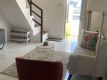 Cozy Single-Attached Home with 2 Bedrooms Near Kapitolyo Trece
