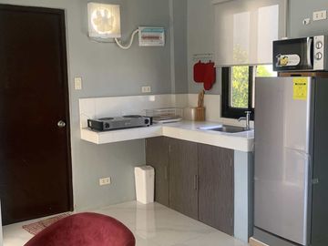 Cozy Single-Attached Home with 2 Bedrooms Near Kapitolyo Trece