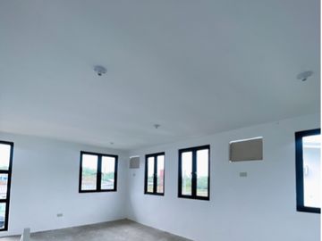 Affordable Provision for 3 Bedrooms For Sale in Calamba Laguna