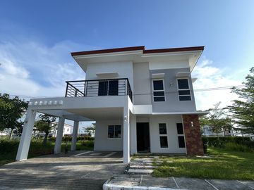 4 Bedroom House and Lot for Sale at The Fountain Grove, Bacolod City