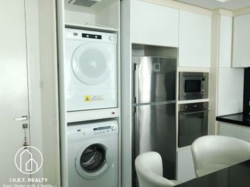 Modern 1 Bedroom Unit for Sale located at City Club Makati