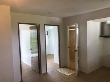 2 Bedroom Condominium fully-furnished in Pine Suites, Tagaytay FOR SALE