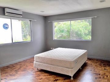 Glamour Modern House 4 Bedroom for Sale in Ayala Alabang Muntinlupa