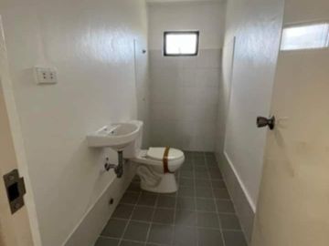 Townhouse For Sale in ESTANZIA ENCLAVE Tanza Cavite near Sm Tanza