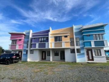 Townhouse For Sale in ESTANZIA ENCLAVE Tanza Cavite near Sm Tanza