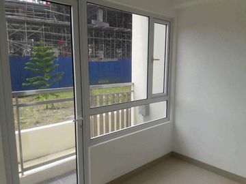 Smdc Cool Suites at Wind Residences Tagaytay 1 Bedroom with Balcony/Rent to Own