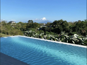 3- Storey Brand New Modern House in Westgrove Heights in Sta Rosa