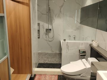 One Bedroom 50 sqm penthouse unit at Angeles City