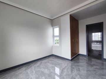 House And Lot For Sale In Greenwoods Village Pasig/Cainta-ND