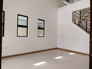 Modern House And Lot For Sale in Greenwoods Village Pasig/Cainta-ND