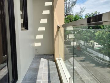 Modern House And Lot For Sale in Greenwoods Village Pasig/Cainta-ND