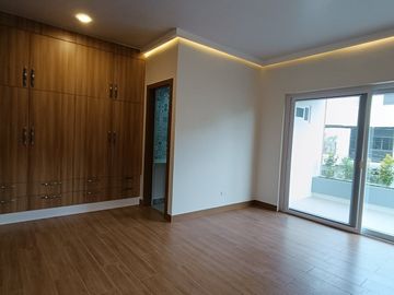 House And Lot For Sale In Greenwoods Village Pasig/Cainta-ND