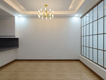 House And Lot For Sale In Greenwoods Village Pasig/Cainta-ND