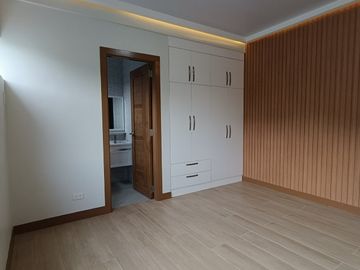 House And Lot For Sale In Greenwoods Village Pasig/Cainta-ND