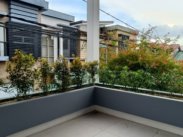 House And Lot For Sale In Greenwoods Village Pasig/Cainta-ND