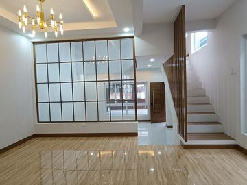 House And Lot For Sale In Greenwoods Village Pasig/Cainta-ND