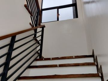 Three Storey House and Lot For Sale In Greenwoods Village Pasig/Cainta-ND