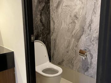 1 Bedroom Unit with Balcony Kasa Luntian Tagaytay for Sale