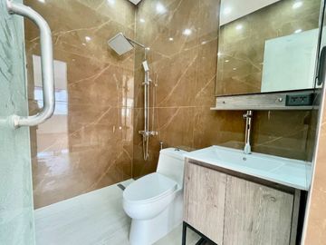 Brand New house and lot for sale In GREENWOODS VILLAGE PASIG/CAINTA-ND