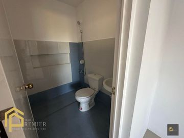 3 storey townhouse in Sto. Tomas, Batangas