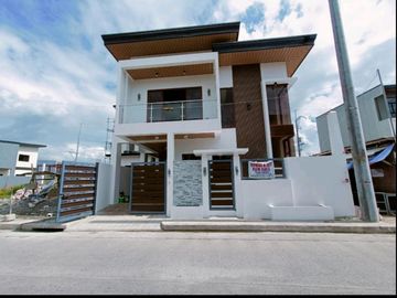 House And Lot For Sale In Greenwoods Executive Village Pasig/Taytay Rizal-ND
