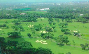 For Rent: 2 Bedroom Condo Unit at One McKinley Place in Fort Bonifacio, Taguig