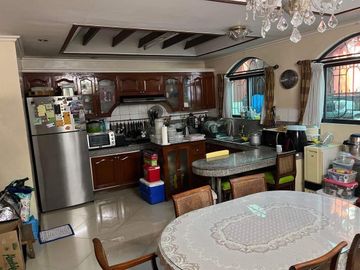 PASAY HOUSE FOR SALE