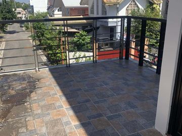 3 bedrooms Single Attached in West Beverly hills
