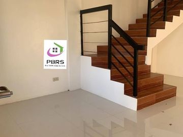 3 bedrooms Single Attached in West Beverly hills