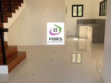 3 bedrooms Single Attached in West Beverly hills