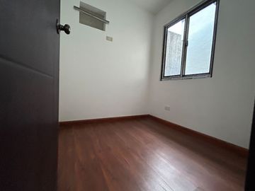 3 Bedrooms 2 Toilet & Bath Beacon House Stone Bridge Estates Carmona Cavite
