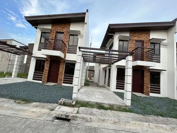 3 Bedrooms 2 Toilet & Bath Beacon House Stone Bridge Estates Carmona Cavite
