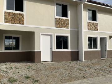 Expanded Townhouse Provision for 3 bedrooms near Eagle Ridge